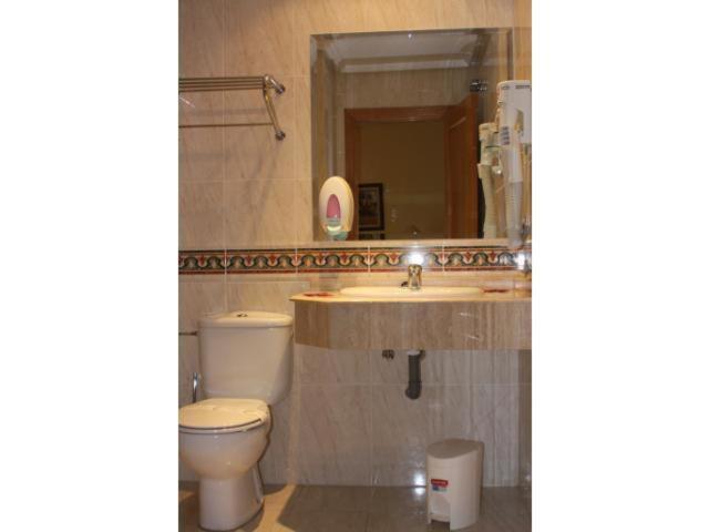 Hostal Castilla Benavente Chambre photo