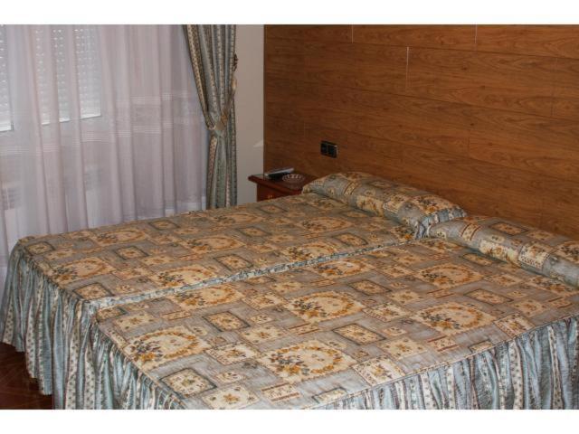 Hostal Castilla Benavente Extérieur photo